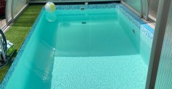 Eladó napelemes ház medencével és egyéb különleges megoldásokkal